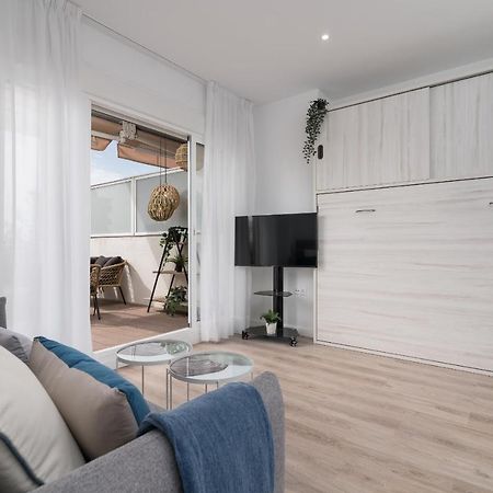 Suite Homes Hesperides Garden Beach Malaga Ngoại thất bức ảnh