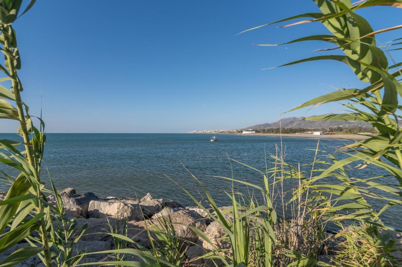 Suite Homes Hesperides Garden Beach Malaga Ngoại thất bức ảnh
