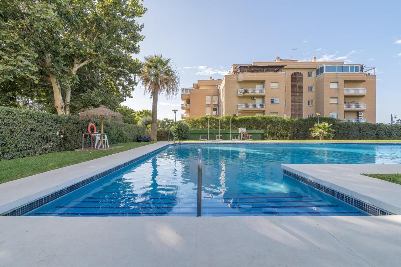 Suite Homes Hesperides Garden Beach Malaga Ngoại thất bức ảnh