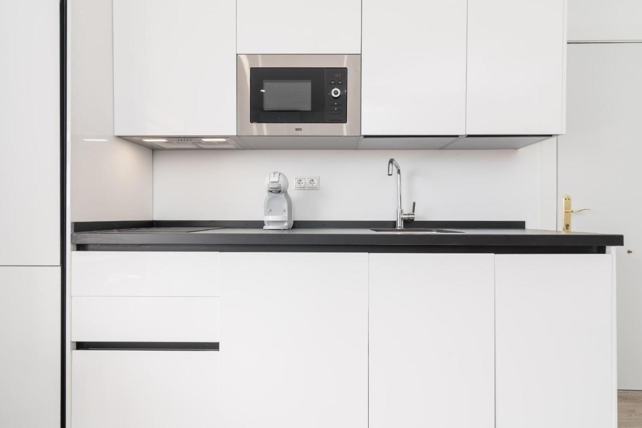 Suite Homes Hesperides Garden Beach Malaga Ngoại thất bức ảnh