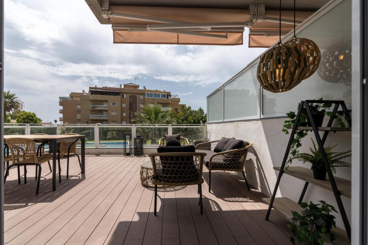 Suite Homes Hesperides Garden Beach Malaga Ngoại thất bức ảnh