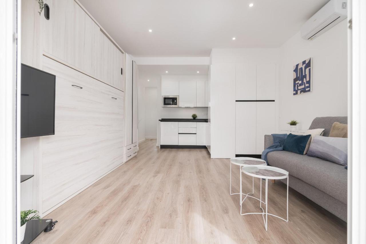 Suite Homes Hesperides Garden Beach Malaga Ngoại thất bức ảnh